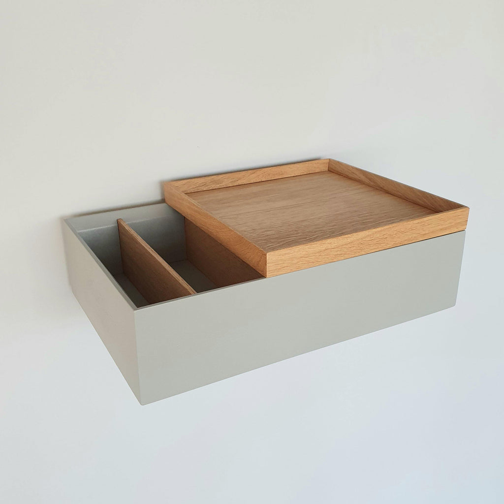 schwebender grauer Nachttisch aus Eiche, Nachttisch, MBK12 stilvolle Designermöbel aus Massivholz