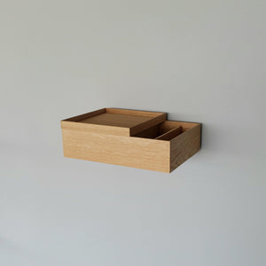 schwebender Nachttisch aus Eiche - MBK12  stilvolle Designermöbel aus Massivholz
