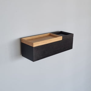 schmale Wandkonsole massive Eiche schwarz 36cm zwei Tabletts stilvolle Designermöbel aus Massivholz