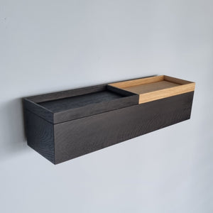 schmale Wandkonsole massive Eiche schwarz 48cm zwei Tabletts stilvolle Designermöbel aus Massivholz