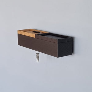 schmale Wandkonsole massive Eiche schwarz 48cm zwei Tabletts stilvolle Designermöbel aus Massivholz